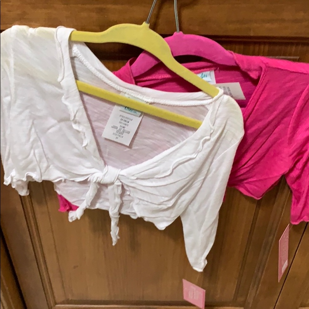 NWT Peaches N Cream cropped wrap top